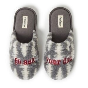 NWT. DEARFOAMS Go Ask Your Dad Slippers